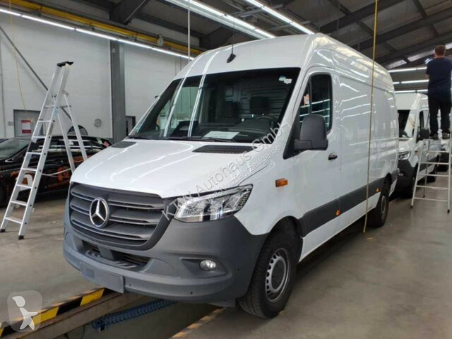 Autoutilitară Mercedes Sprinter 317...