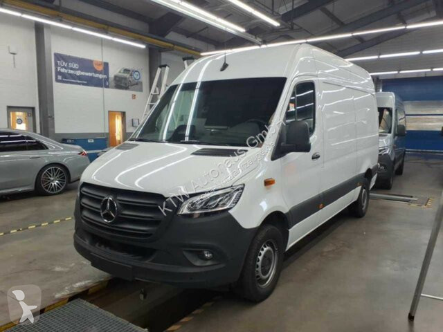 Autoutilitară Mercedes Sprinter 317...