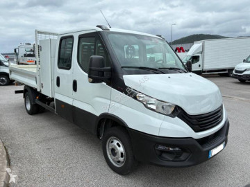 Utilitaire benne standard Iveco