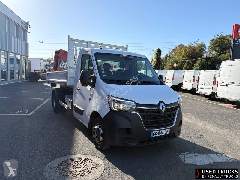 Véhicule utilitaire Renault 145 DCI