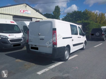 Pojazd dostawczy Peugeot