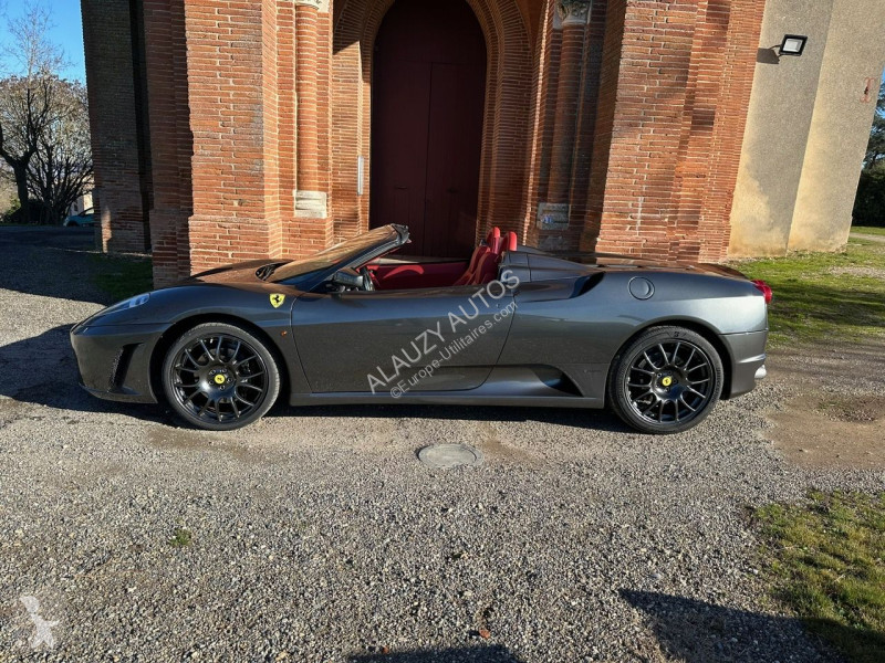 Véhicule utilitaire Ferrari F430 SPIDER 4.3 V8 489