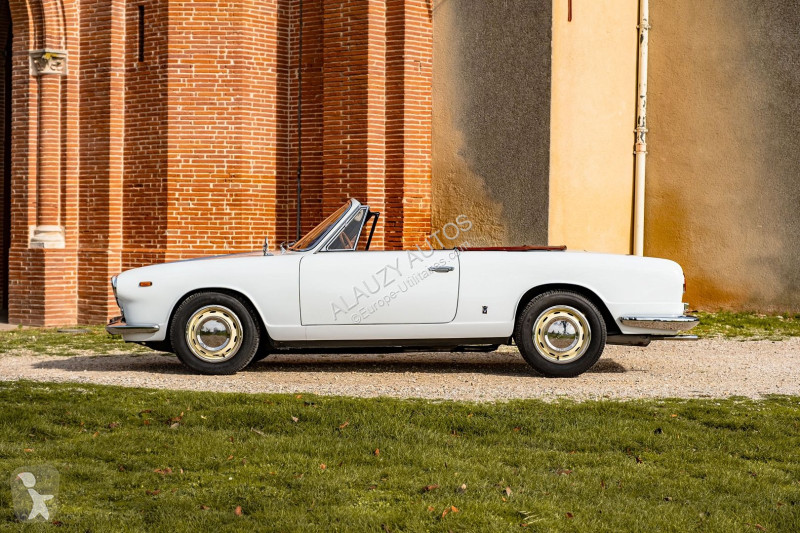 Véhicule utilitaire Lancia Flavia