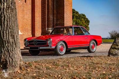 Voiture coupé cabriolet Mercedes