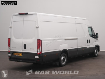 Fourgon utilitaire Iveco