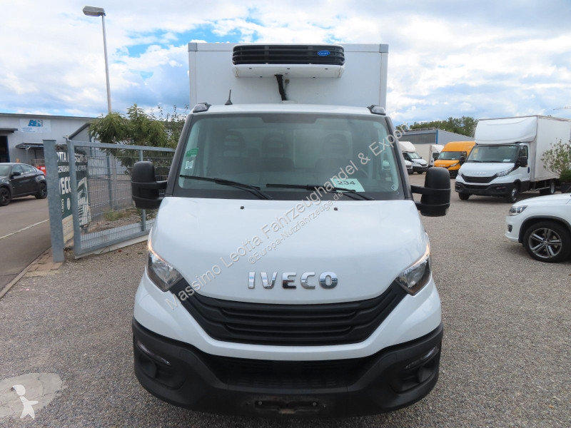 Užitkové vozidlo Iveco 35C16  3,0  Kühlkoffer...