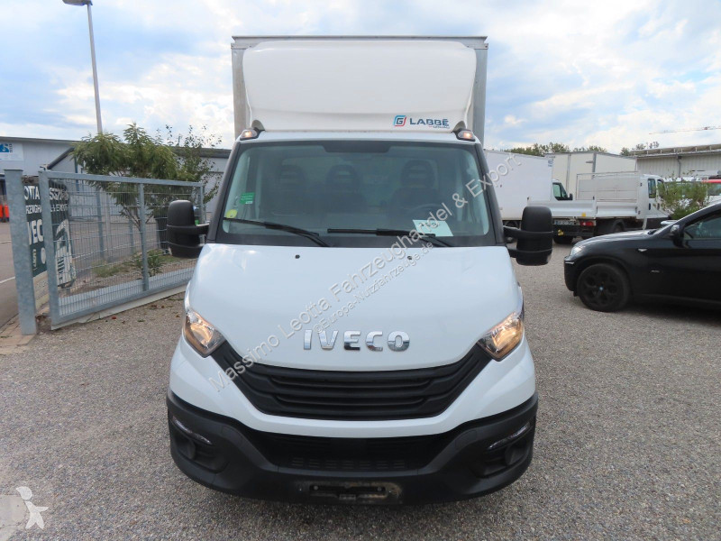 Užitkové vozidlo Iveco 35C16  3,0  Möbelkoffer...