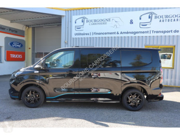 Fourgon utilitaire Ford