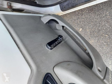 Lehké dodávkové auto
