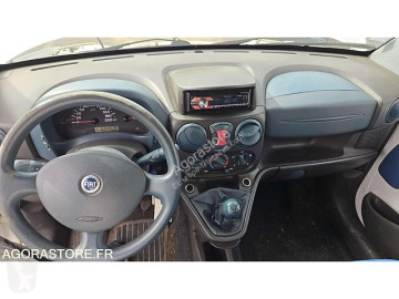 Lehké dodávkové auto