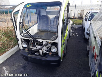 Véhicule pour pièces