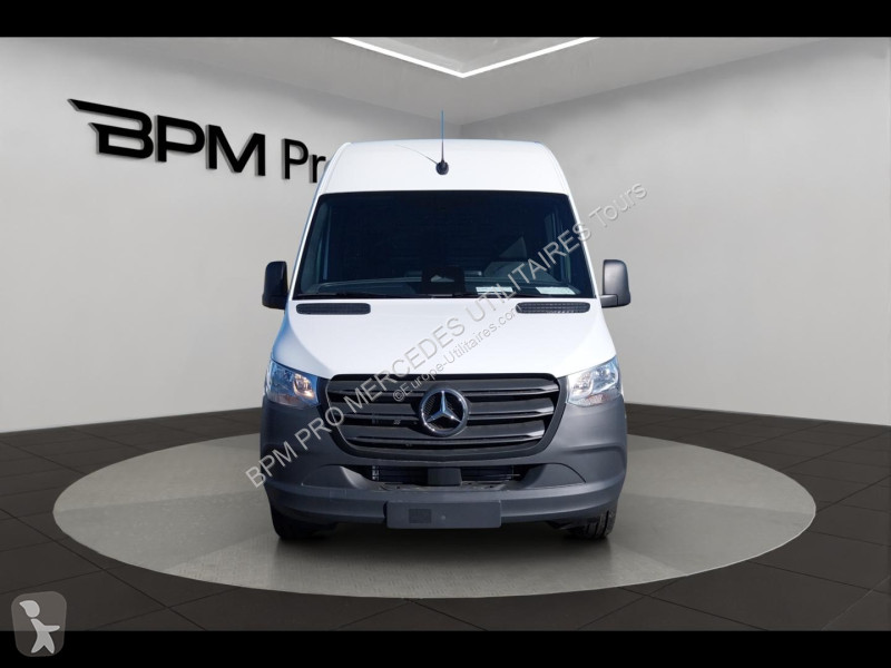Véhicule utilitaire Mercedes 319 CDI