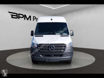 Fourgon utilitaire Mercedes