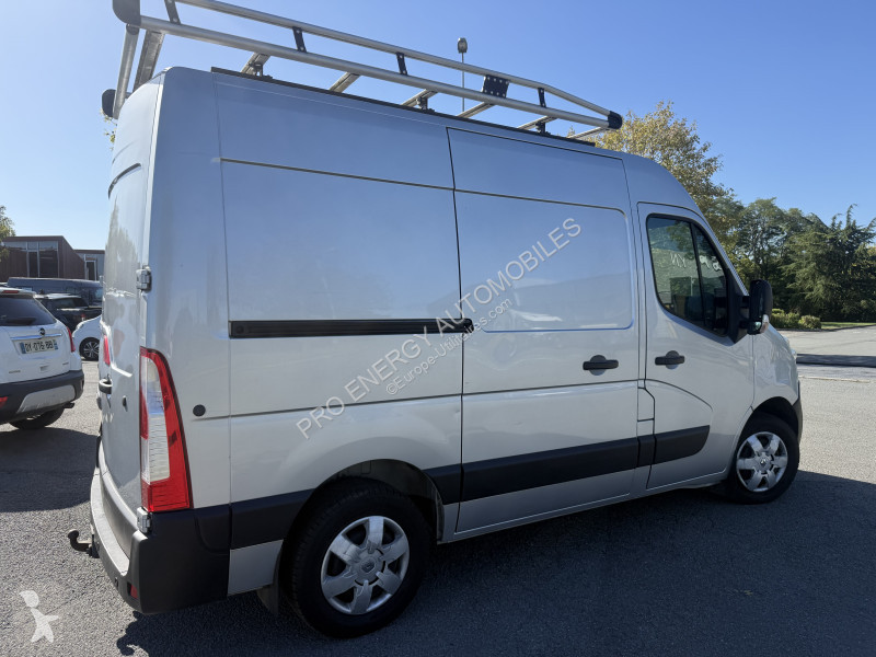 Užitkové vozidlo Renault F3300 L1H2 2.3 DCI...