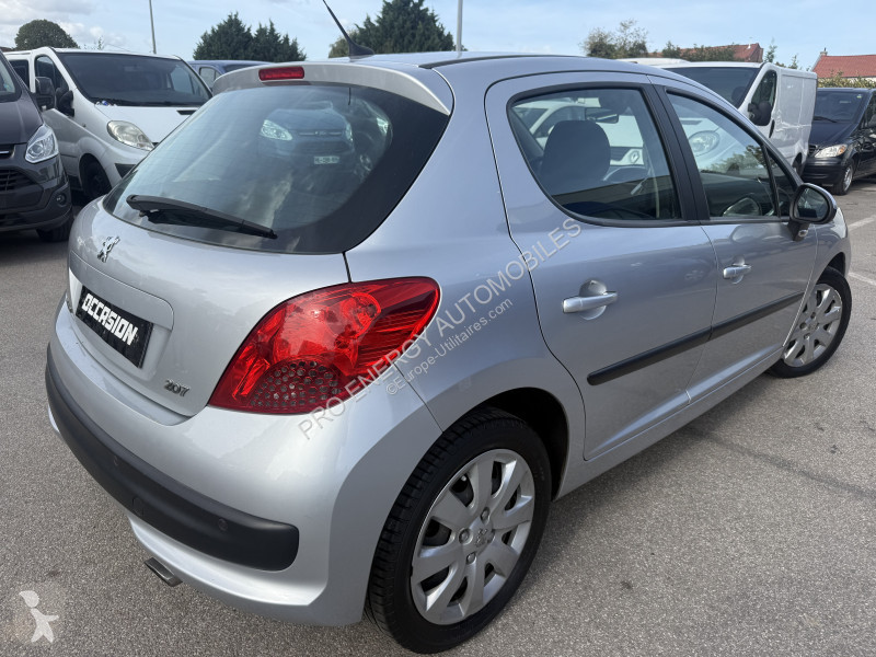 Véhicule utilitaire Peugeot 1.6 VTI 16V PREMIUM...
