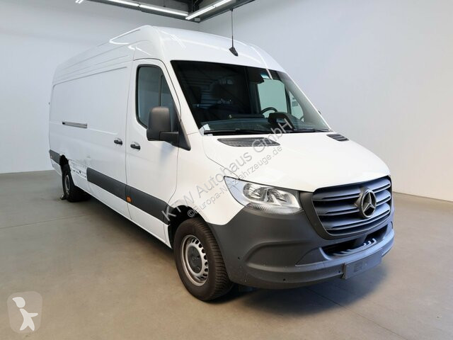 Užitkové vozidlo Mercedes Sprinter 317...