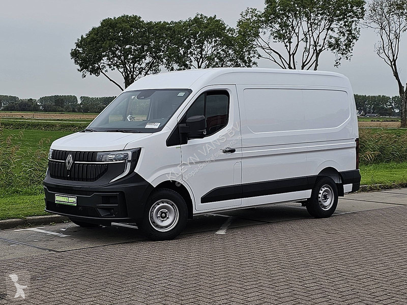 Užitkové vozidlo Renault 2.0 L2H2 LED Trekhaak