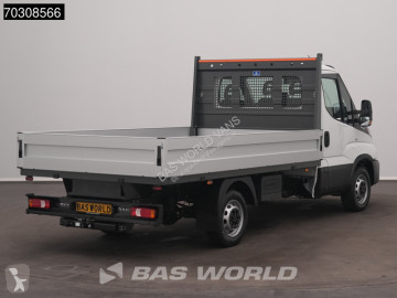 Užitkový vůz s plochou Iveco nový