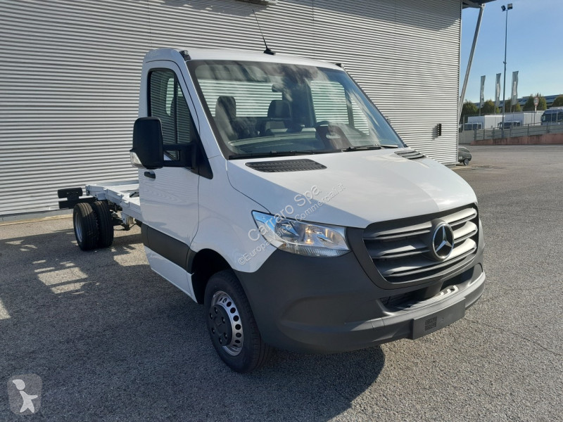 Véhicule utilitaire Mercedes Telaio Traz. Post