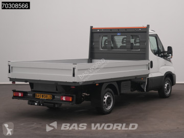 Utilitaire plateau Iveco neuf
