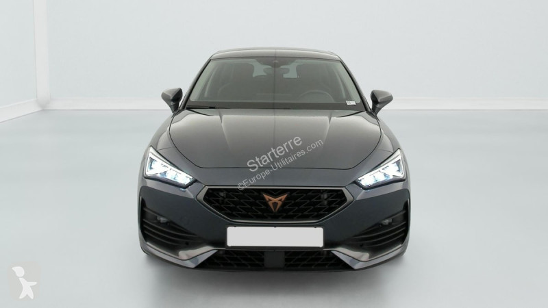 Véhicule utilitaire Cupra  LEON