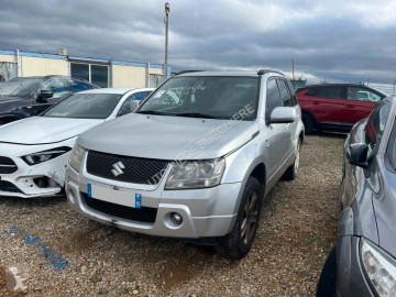Suzuki Grand Vitara SUZUKI 1.9 DDiS 129 4×4 / AQ701