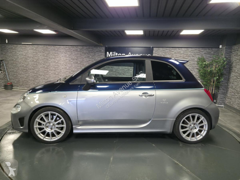 Véhicule utilitaire Abarth