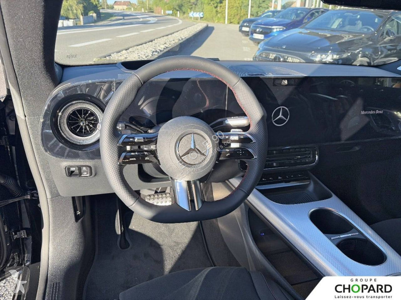 Véhicule utilitaire Mercedes CLA Shooting Brake...