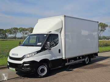 Fourgon utilitaire Iveco