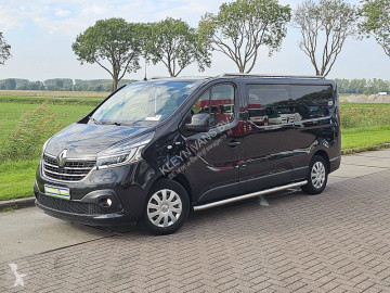 Fourgon utilitaire Renault