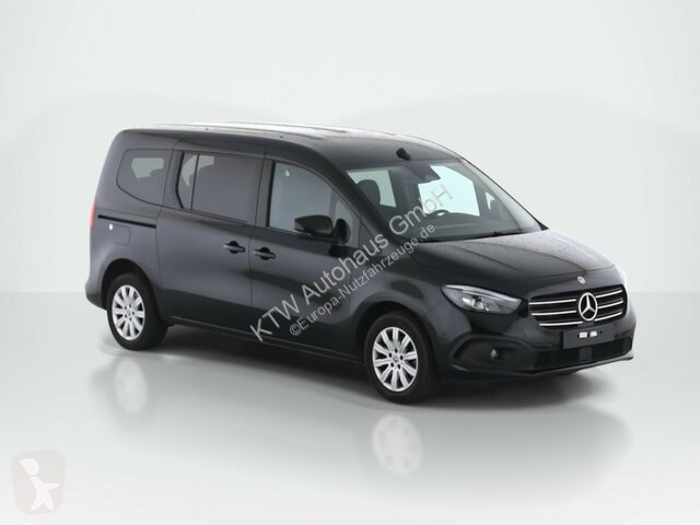 Véhicule utilitaire Mercedes T 180...