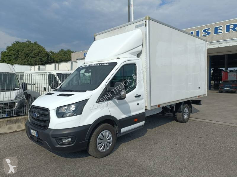 Veicolo commerciale Ford 130