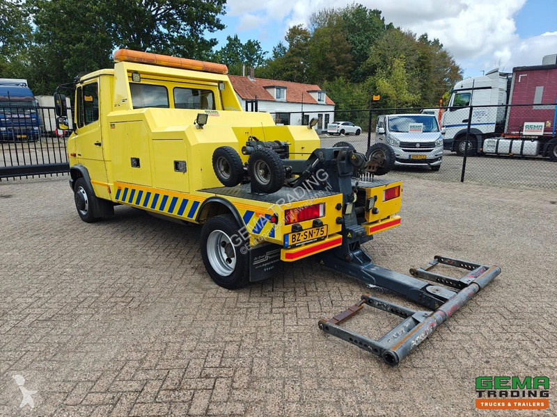 Samochód dostawczy Mercedes 4x2 Day Cab Euro5 -...