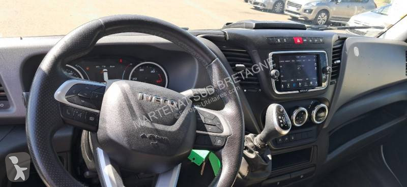 Veicolo commerciale Iveco 35S16
