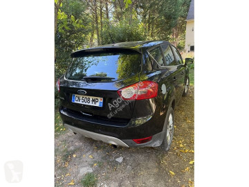 Автомобиль внедорожники 4X4 / SUV Ford
