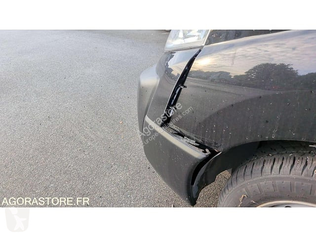 Коммерческий автомобиль