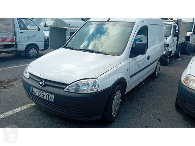 Коммерческий автомобиль Opel COMBO