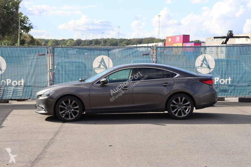 Mazda  6 van