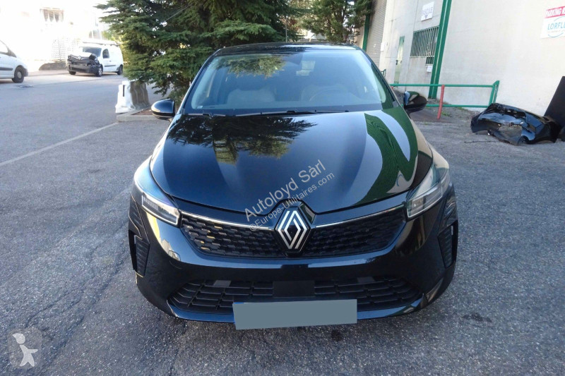 Коммерческий автомобиль Renault CLIO E-TECH 1,6...