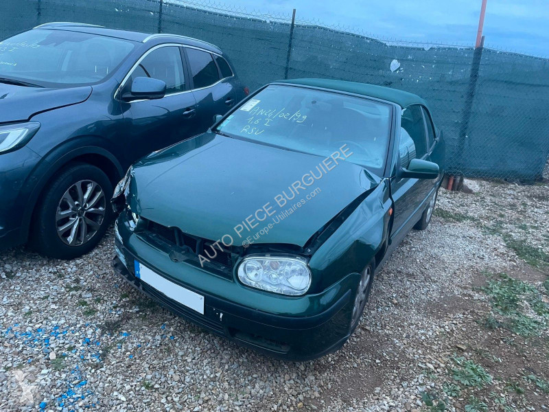 Коммерческий автомобиль Volkswagen IV Cabriolet...