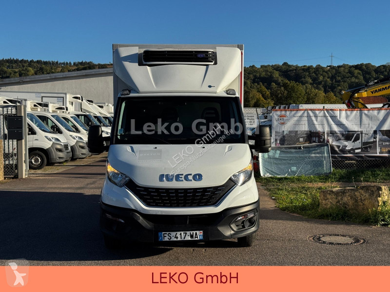 Nyttofordon Iveco 35C14 Mit Carrier Xr 350