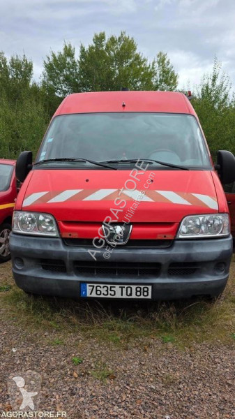 Samochód dostawczy Peugeot BOXER