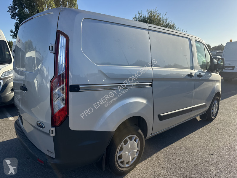 Коммерческий автомобиль Ford TRANSIT CUSTOM FG...