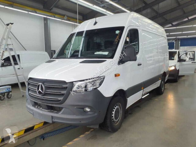 Samochód dostawczy Mercedes Sprinter 317...