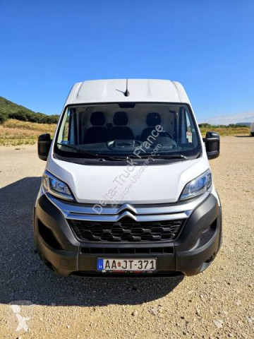 Furgon długi Citroën