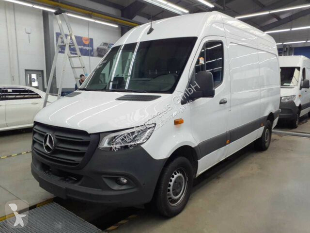 Samochód dostawczy Mercedes Sprinter 317...