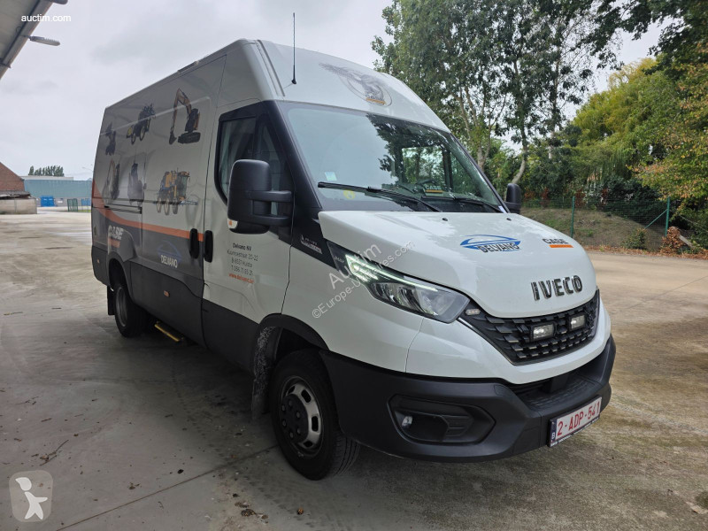 Iveco daily van