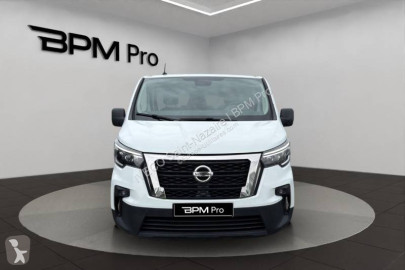 Skåpbil Nissan