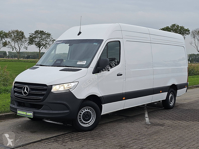 Autoutilitară Mercedes 317 L3H2 Automaat MBUX10