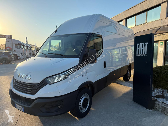 Nyttofordon Iveco DAILY 35S14 V